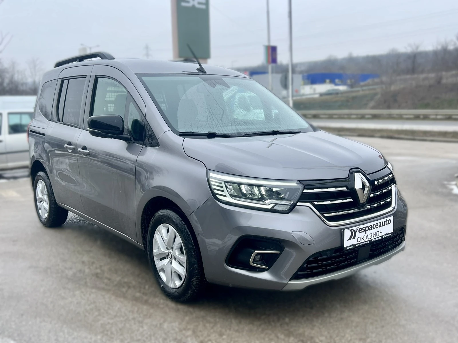 Renault Kangoo 1.3 TCe / 130 �.�. / EDC / N1 ( 4+ 1 ����� ) | Mobile.bg � ����������� 3