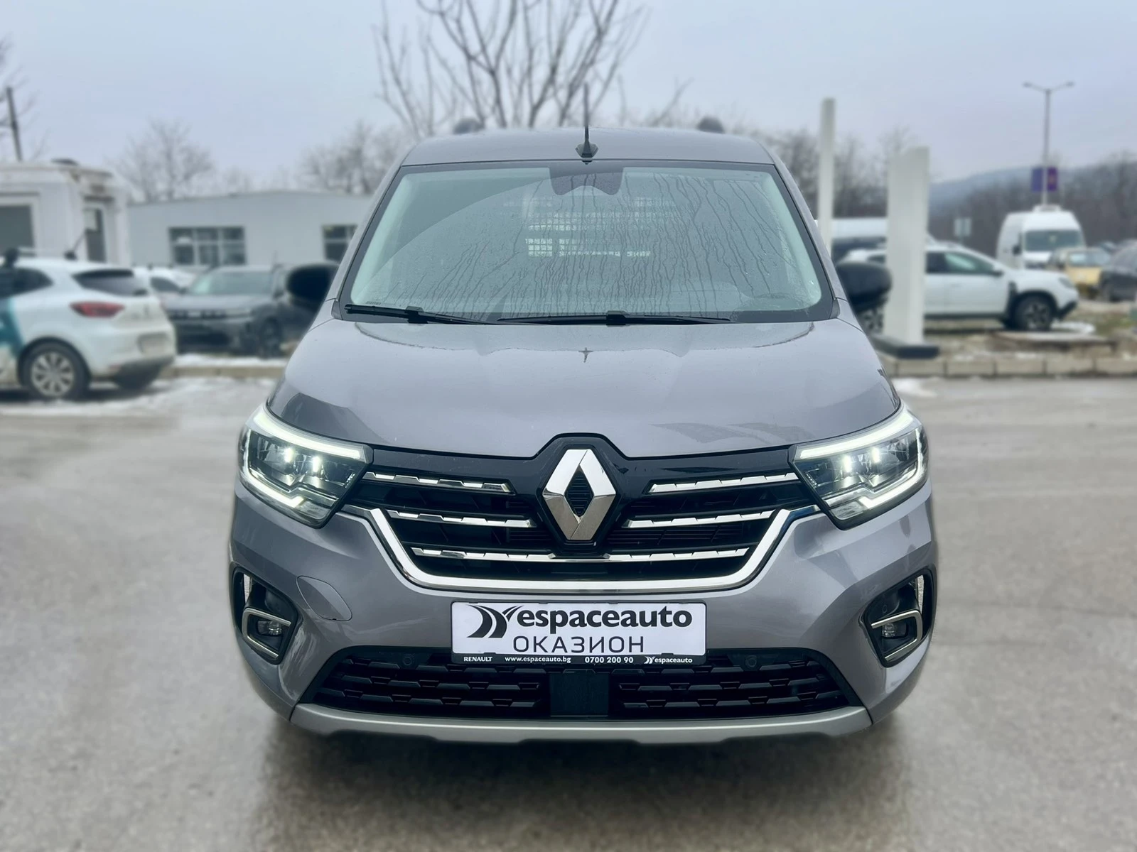Renault Kangoo 1.3 TCe / 130 �.�. / EDC / N1 ( 4+ 1 ����� ) | Mobile.bg � ����������� 2