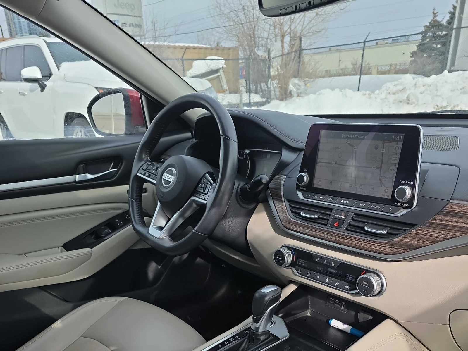 Nissan Altima 2.5L| 4x4| CARFAX| PANORAMA|  - изображение 7