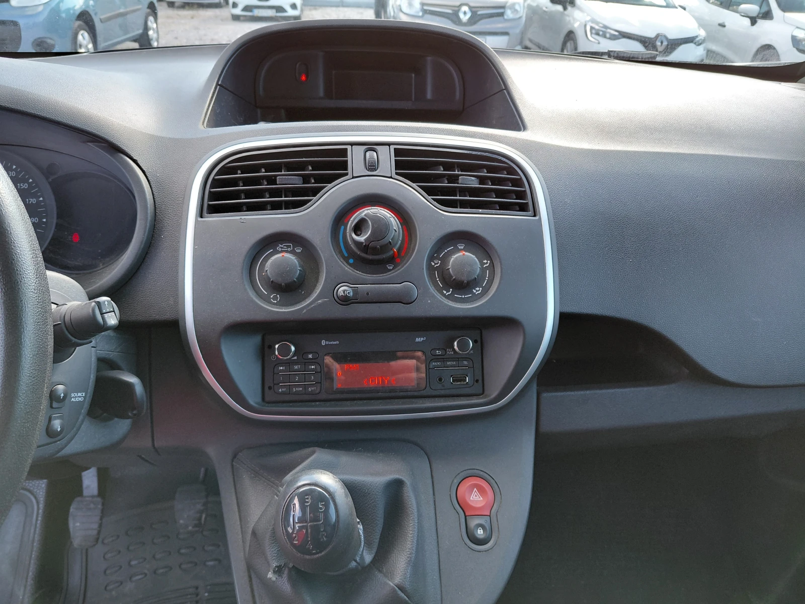 Renault Kangoo 1.5 dCi/75к.с/Life/N1 - изображение 9