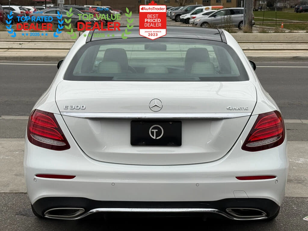 Mercedes-Benz E 300 * AMG Line * HeadUp * * AвтоКредит* (ЦЕНА ДО БГ), снимка 3 - Автомобили и джипове - 53799656