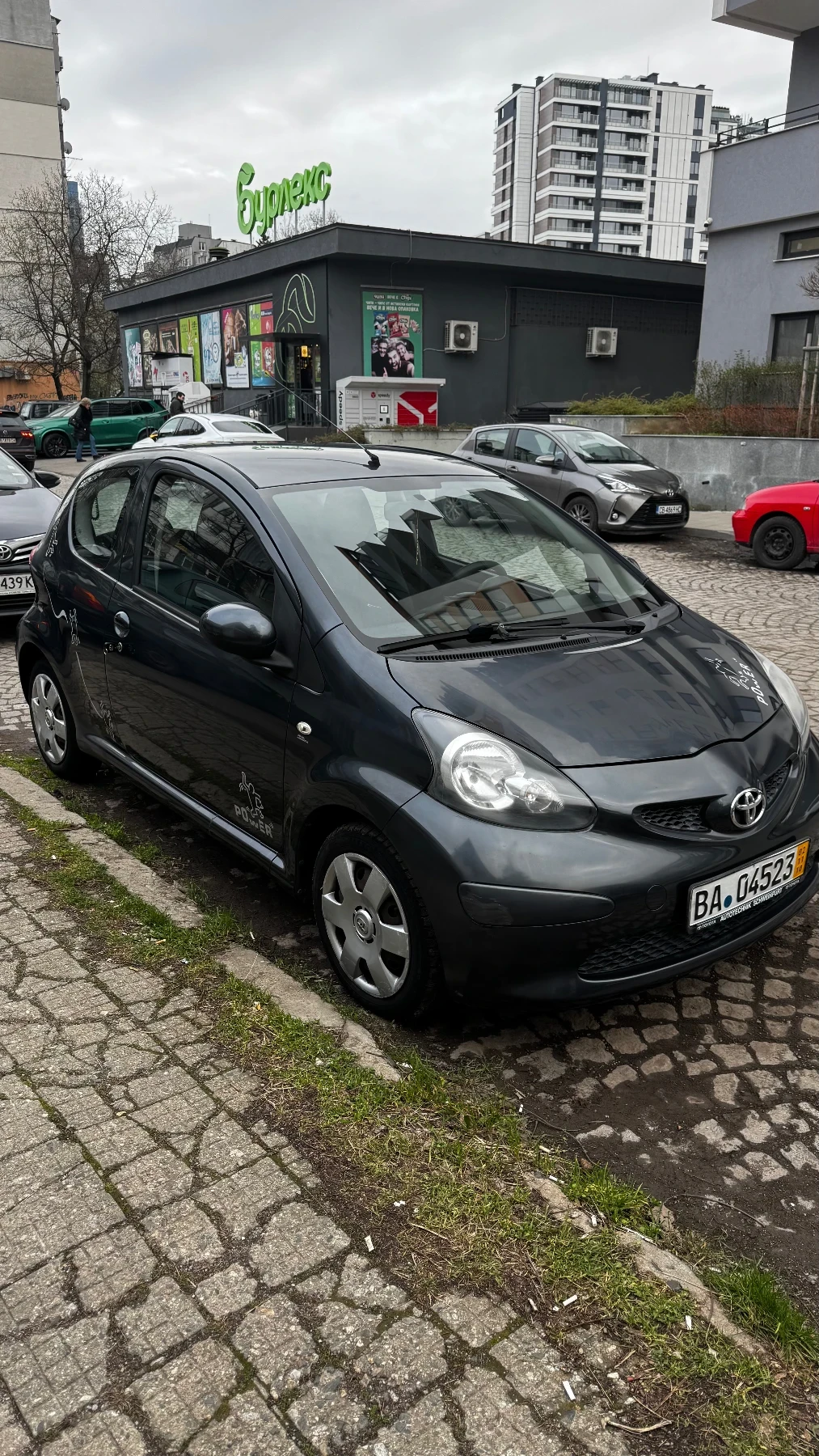Toyota Aygo, снимка 2 - Автомобили и джипове - 53971438