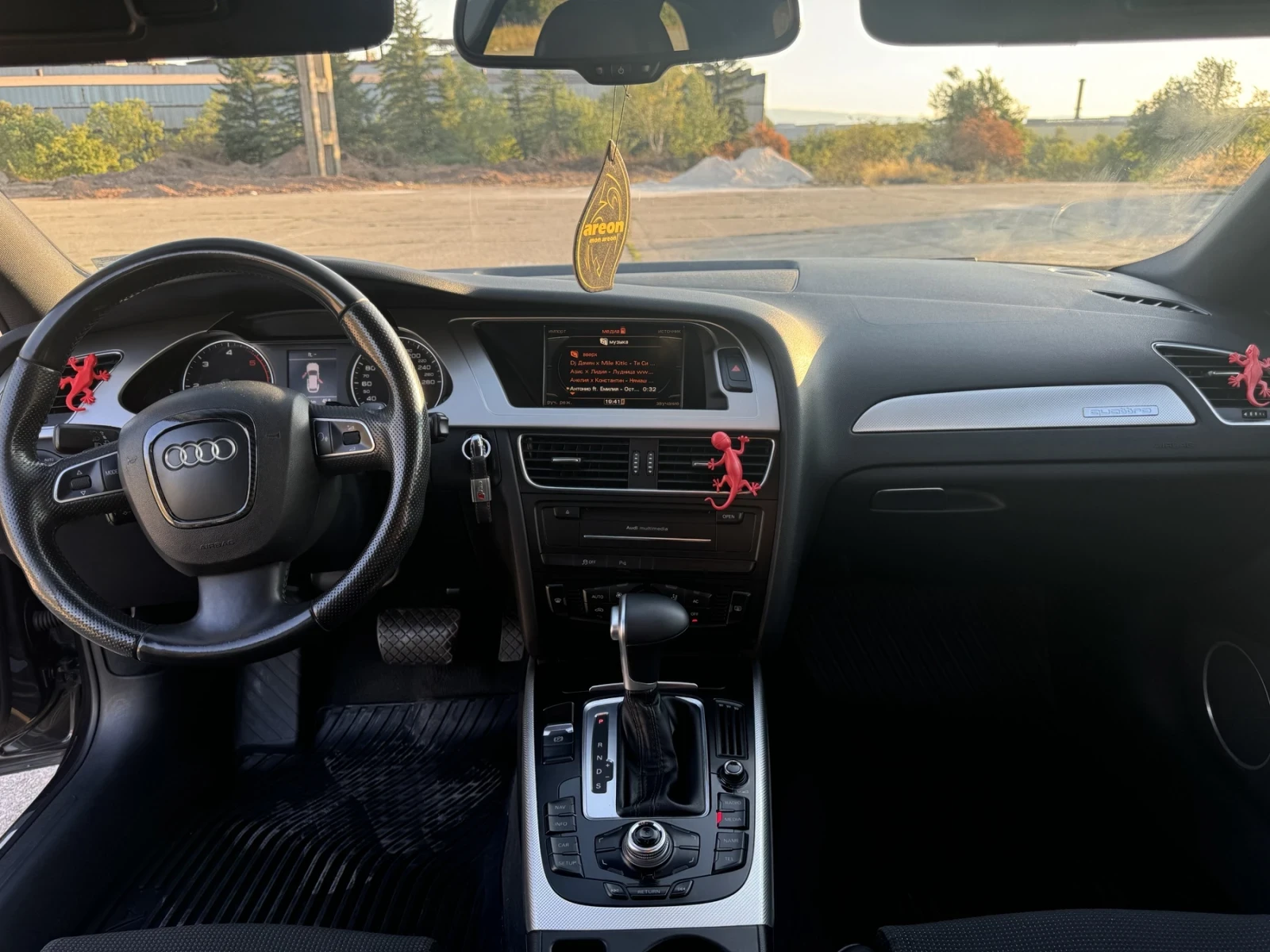 Audi A4 Allroad, снимка 9 - Автомобили и джипове - 53984353