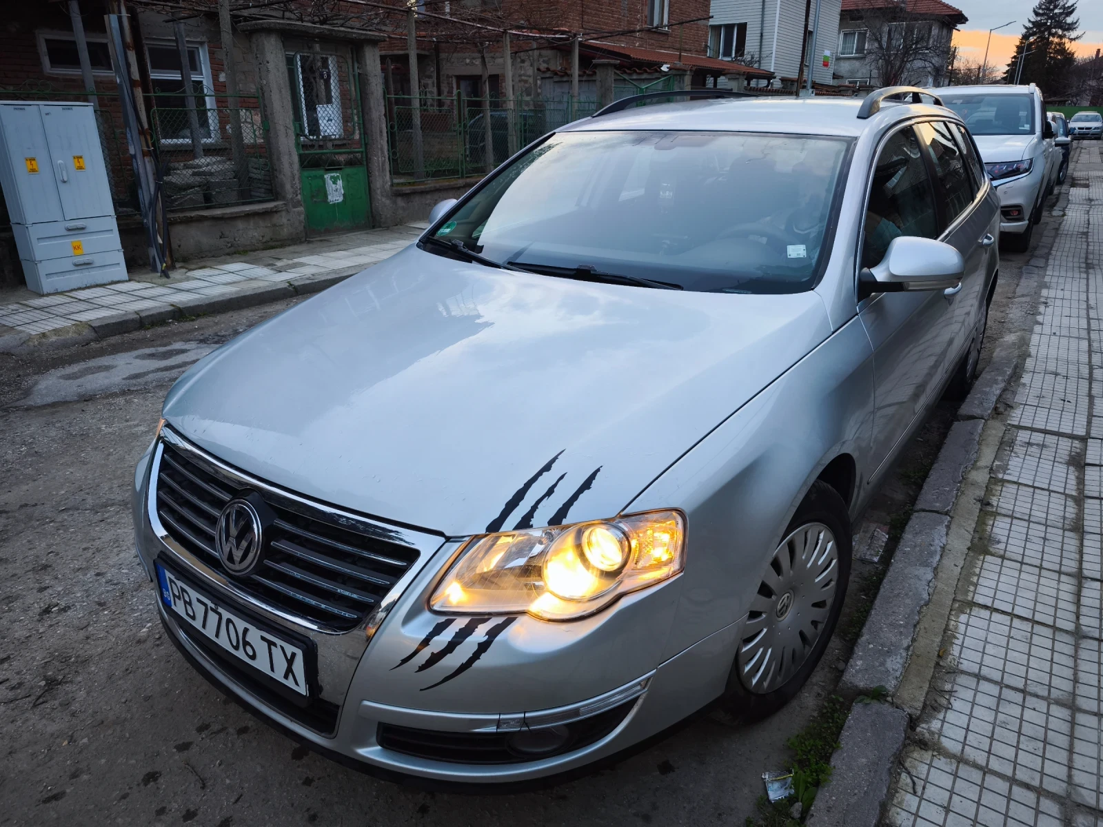 VW Passat, снимка 2 - Автомобили и джипове - 54339441