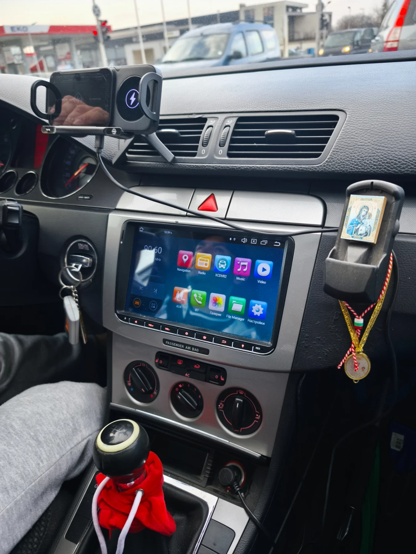 VW Passat, снимка 11 - Автомобили и джипове - 54339441