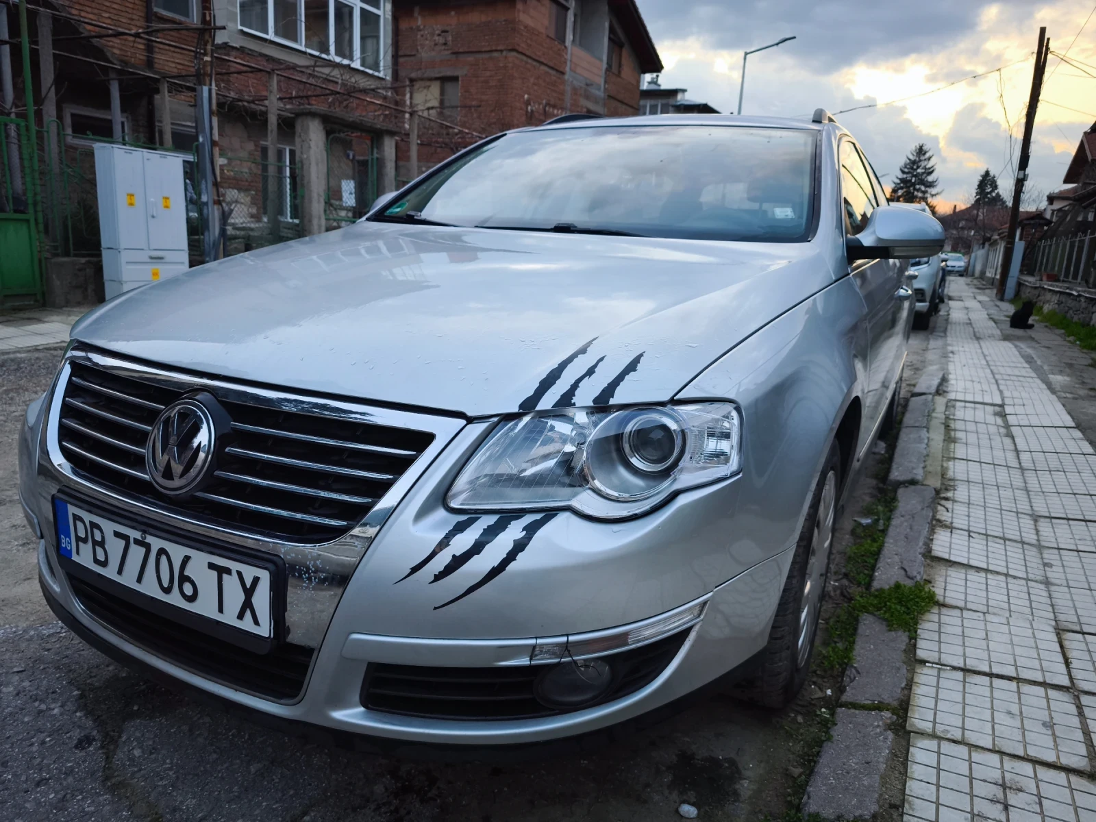 VW Passat, снимка 4 - Автомобили и джипове - 54339441