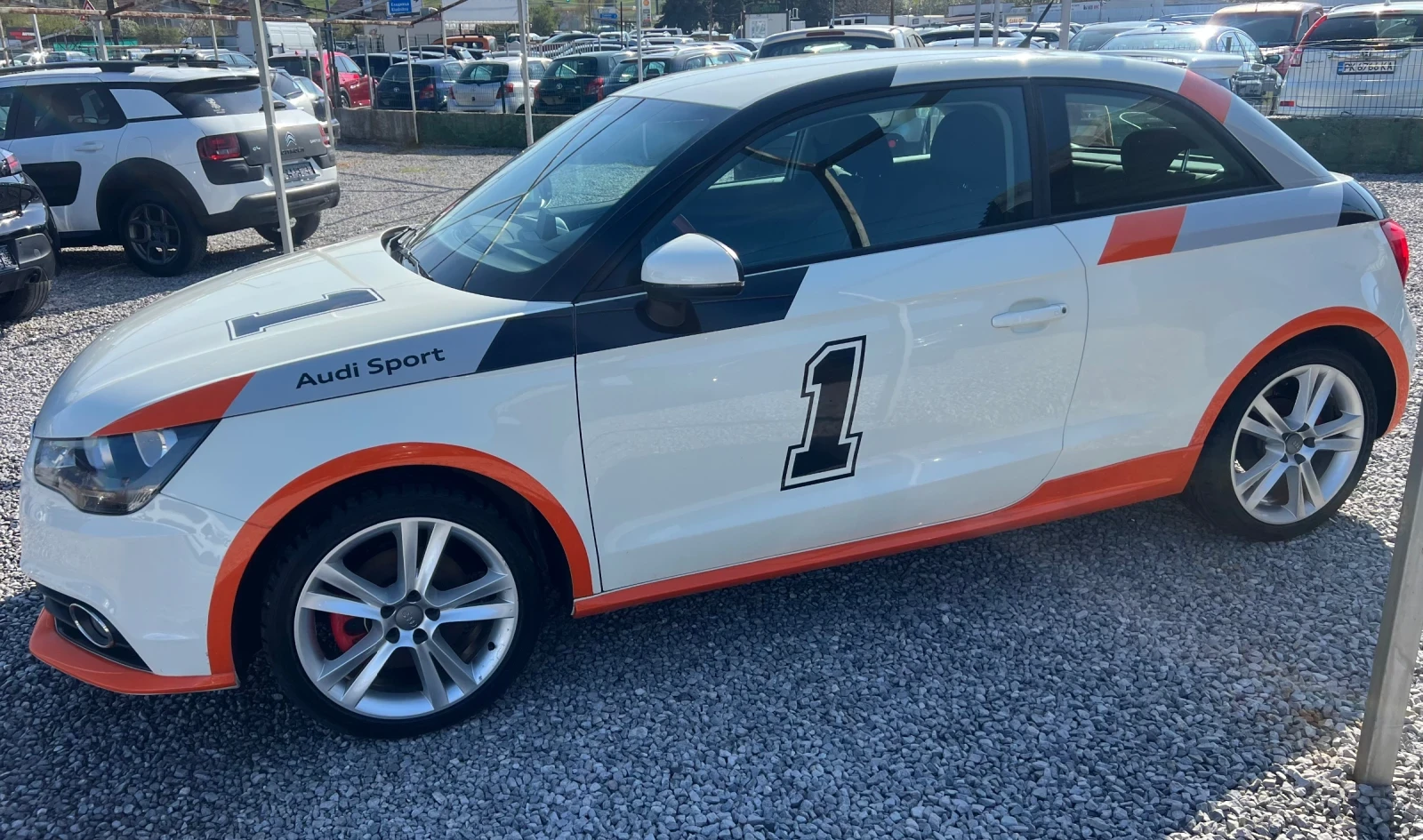 Audi A1 1.4 COMPETITION , снимка 4 - Автомобили и джипове - 54339194