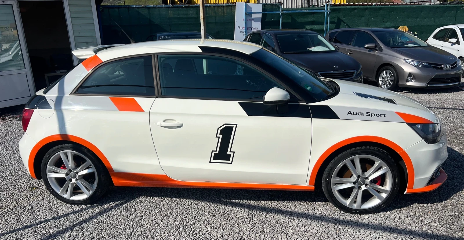 Audi A1 1.4 COMPETITION , снимка 6 - Автомобили и джипове - 54339194