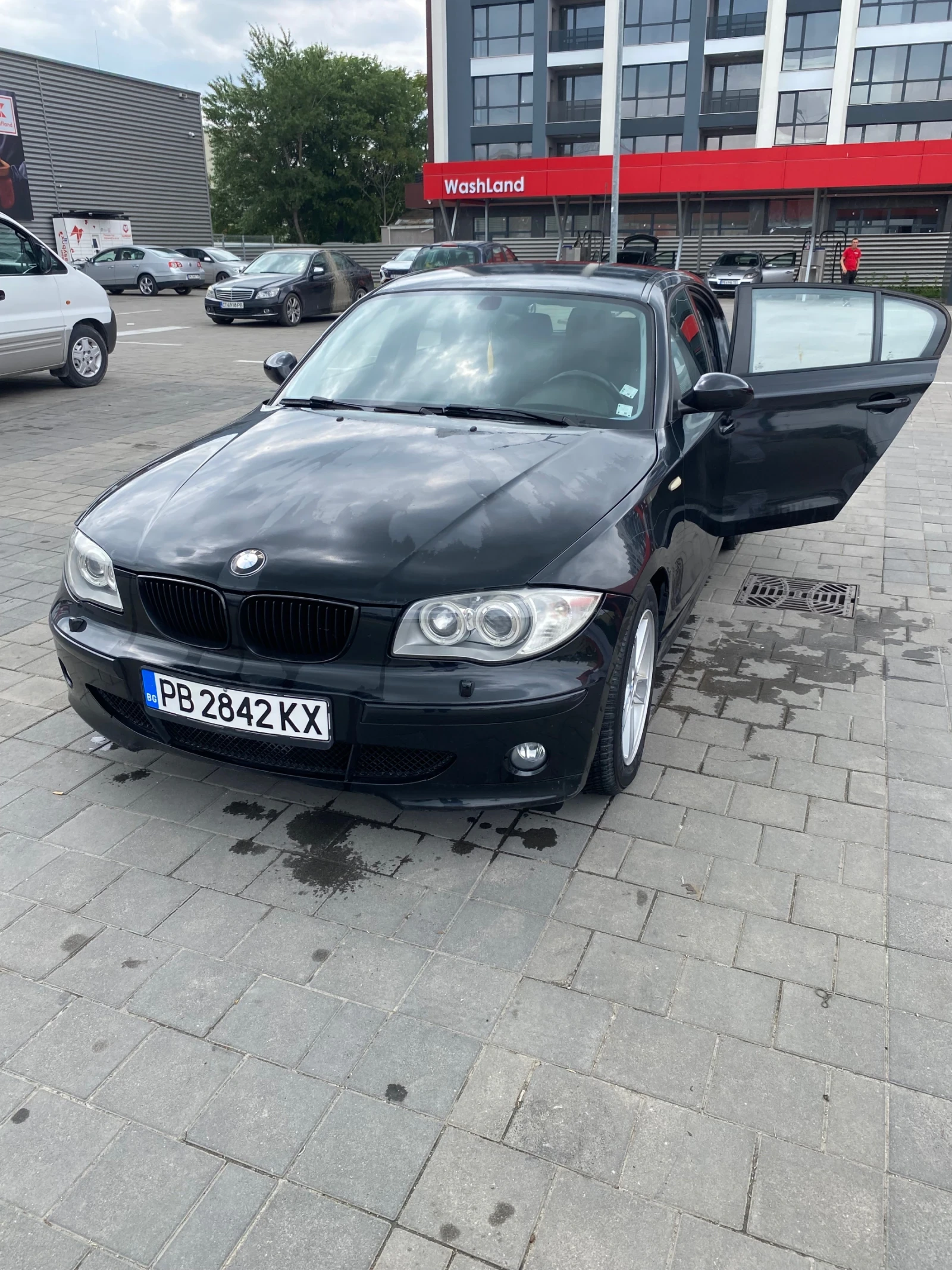BMW 118, снимка 5 - Автомобили и джипове - 54501121