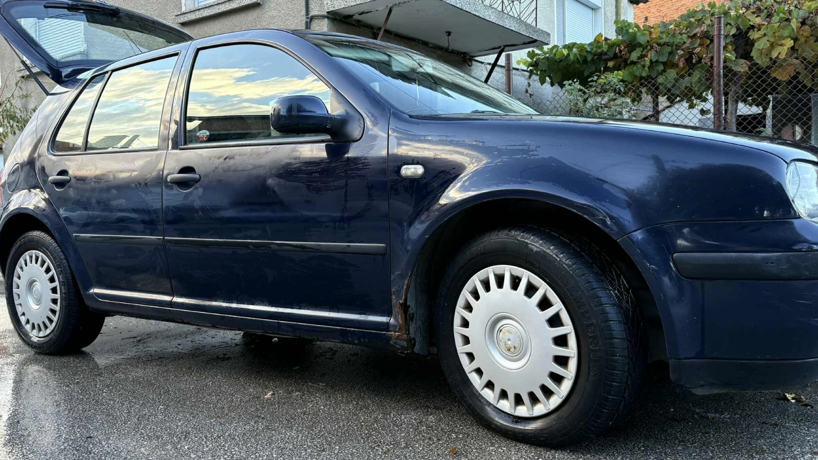VW Golf 1.9 TDI, снимка 3 - Автомобили и джипове - 54646533