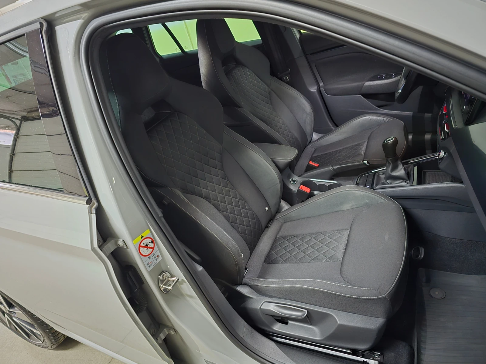 Skoda Scala 1.6TDI MONTE CARLO NARDO GREY, снимка 14 - Автомобили и джипове - 54753819