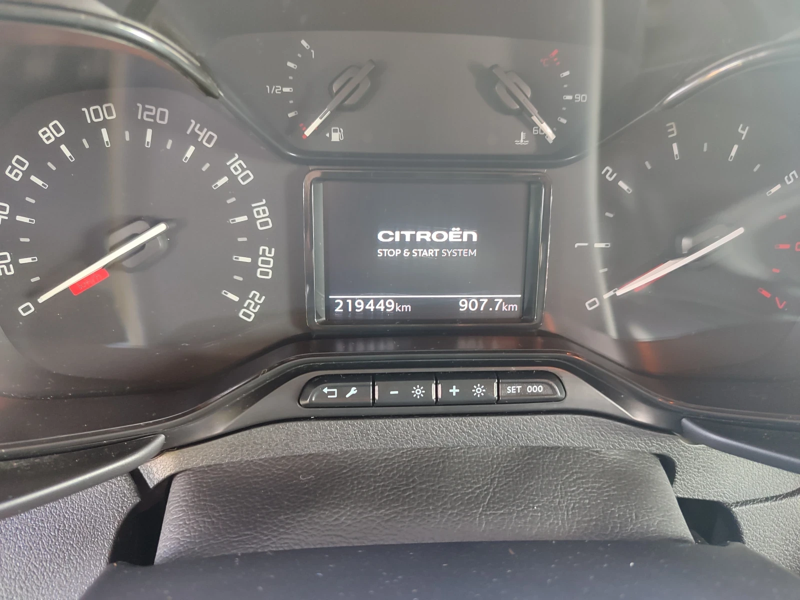 Citroen Berlingo, снимка 13 - Автомобили и джипове - 55400585