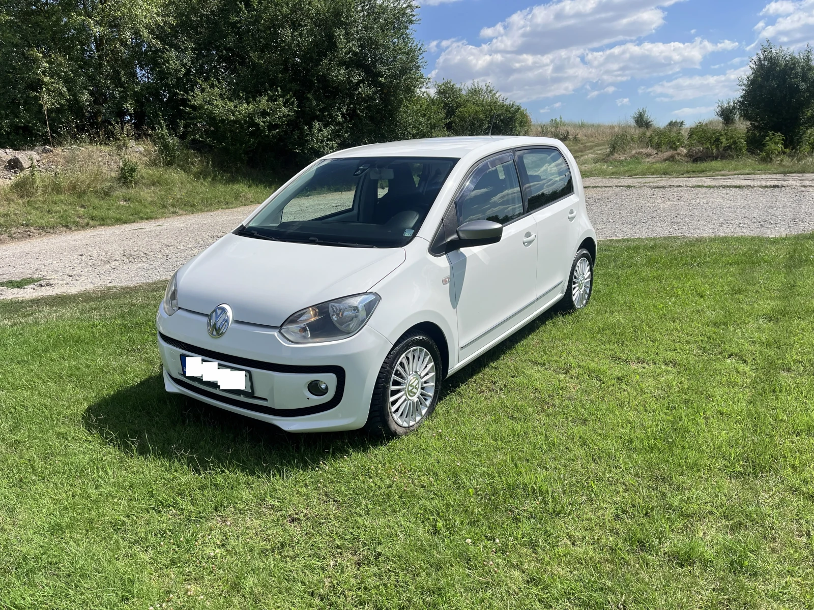 VW Up CNG, снимка 6 - Автомобили и джипове - 55482023