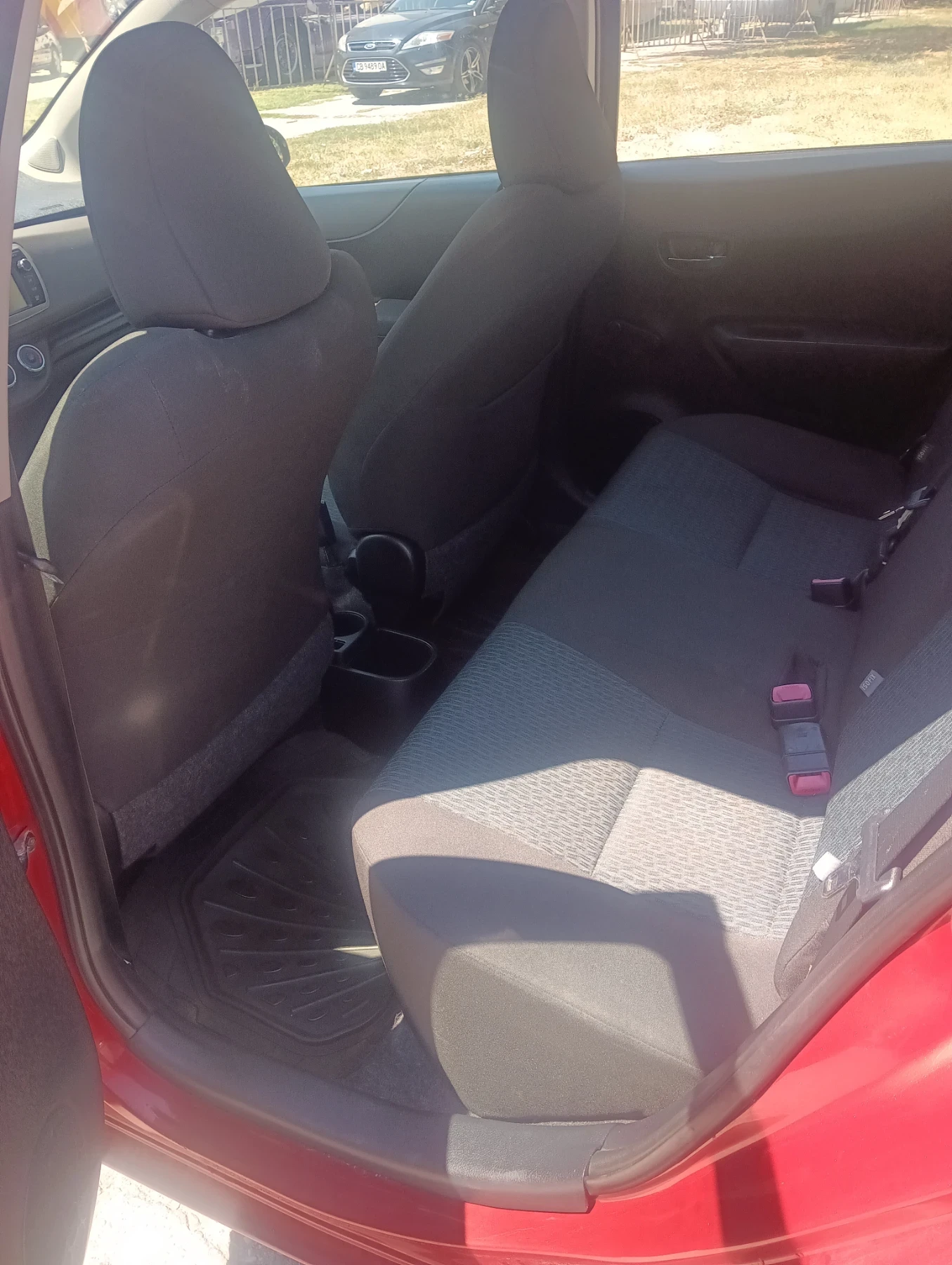Toyota Yaris 1.4did Fase, снимка 7 - Автомобили и джипове - 55625845