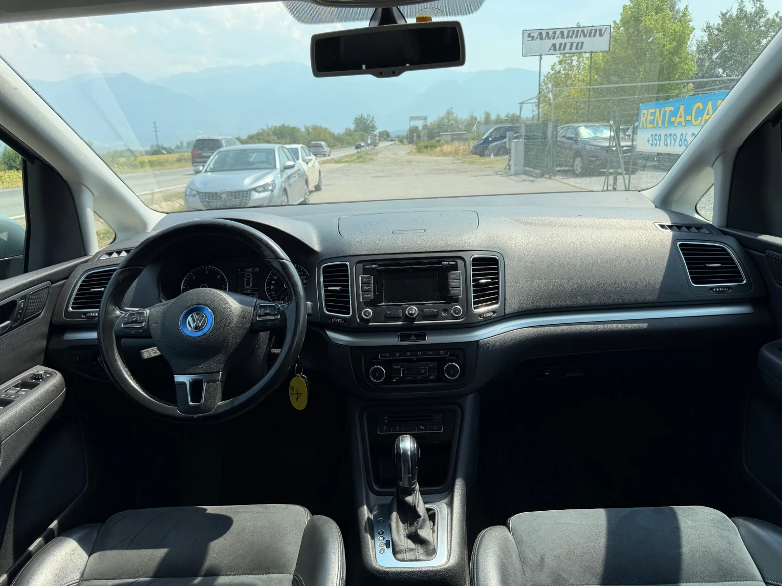 VW Sharan 2.0TDI, снимка 9 - Автомобили и джипове - 55705485