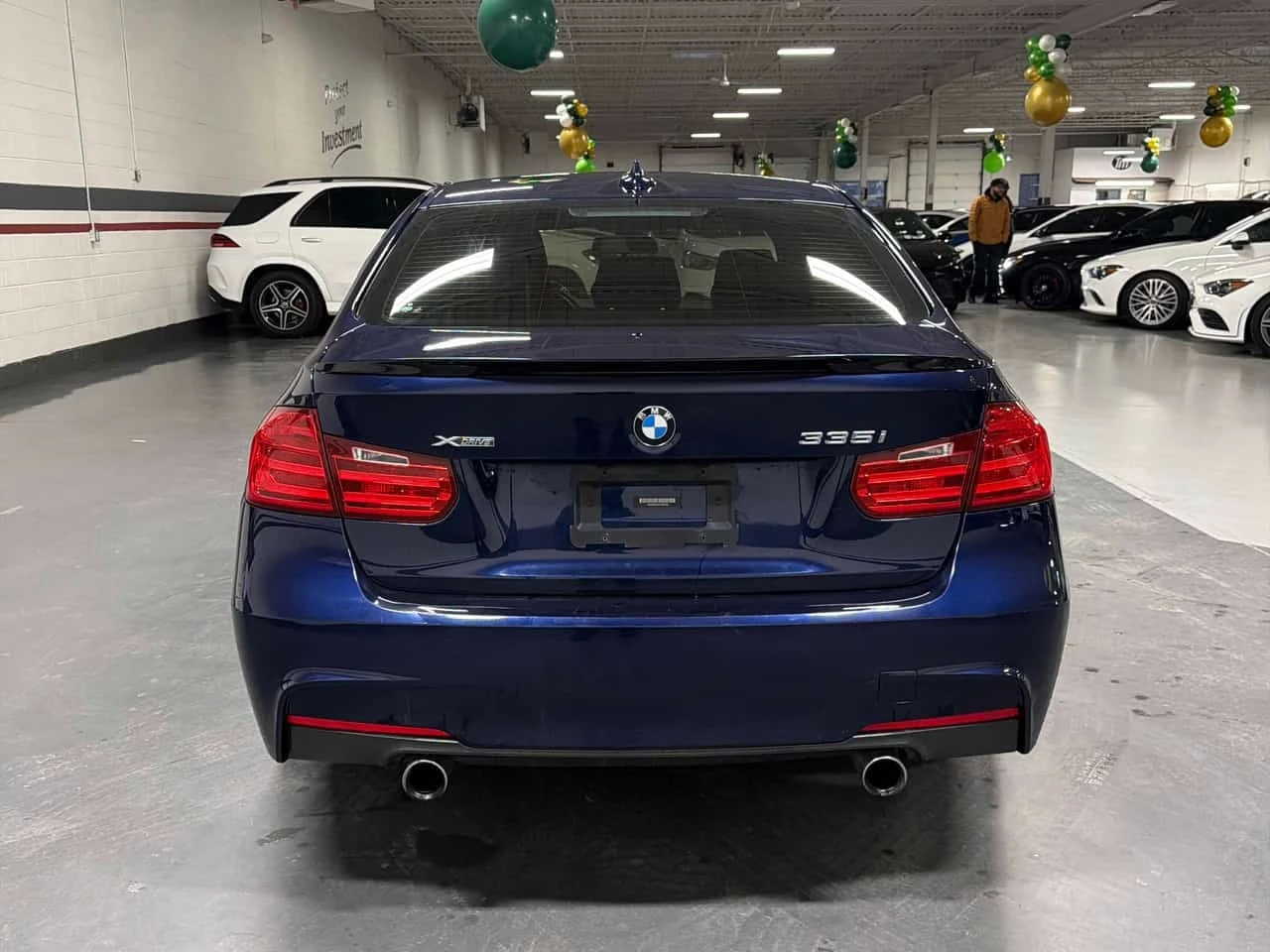 BMW 335 * 335i xDrive * CARFAX * БЕЗ ПЪРВОНАЧАЛНА ВНОСКА, снимка 4 - Автомобили и джипове - 55782436