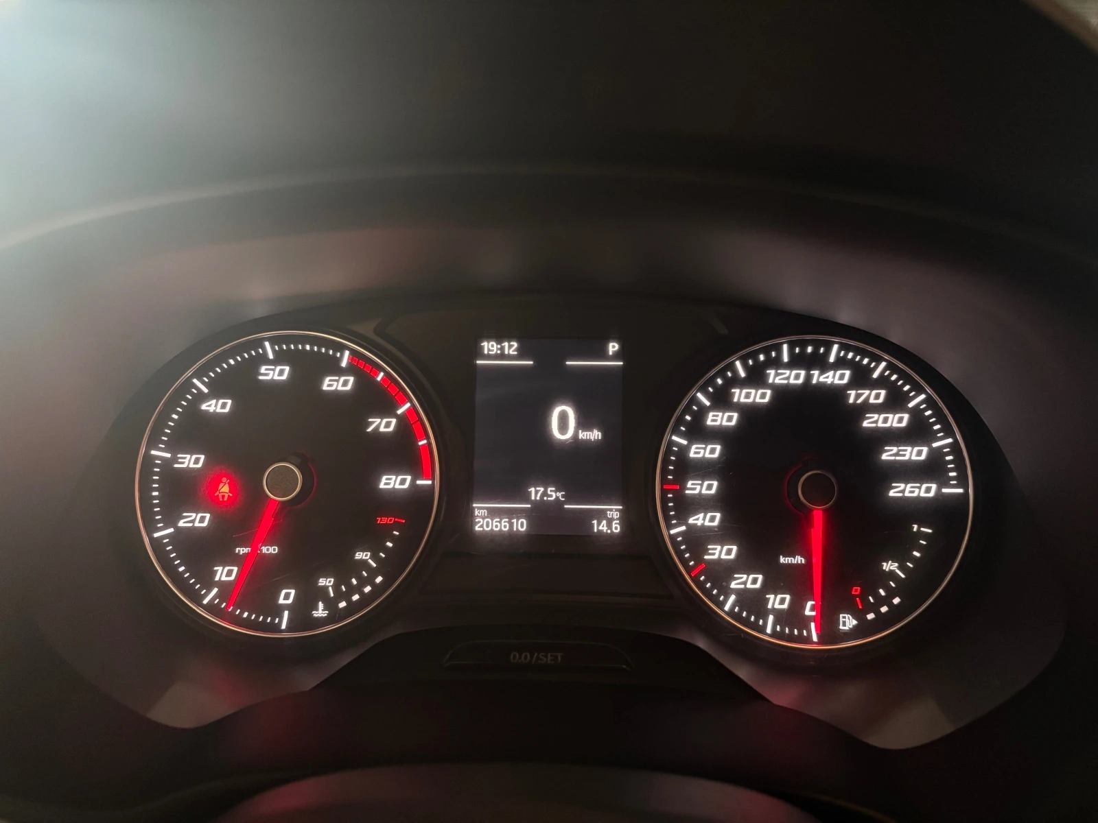Seat Leon 1, 8 TSI  DSG 7 2014�. | Mobile.bg � ����������� 8