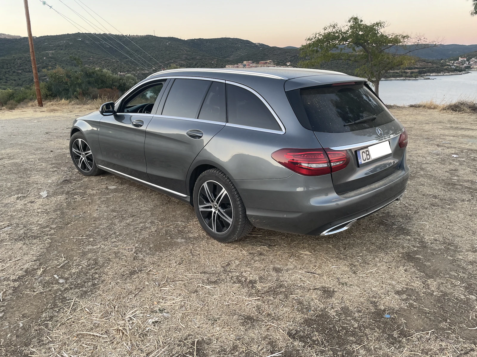 Mercedes-Benz C 180 Avantgarde Business, снимка 4 - Автомобили и джипове - 55963864