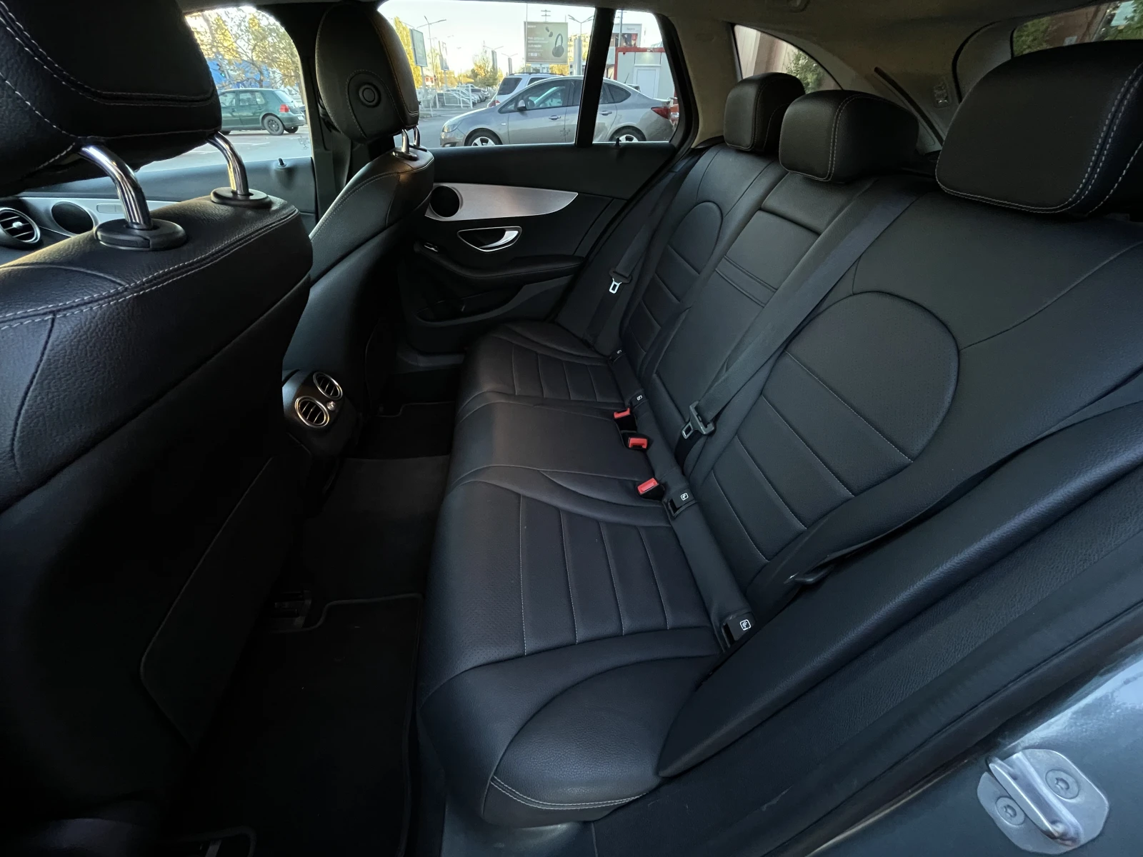 Mercedes-Benz C 180 Avantgarde Business, снимка 12 - Автомобили и джипове - 55963864