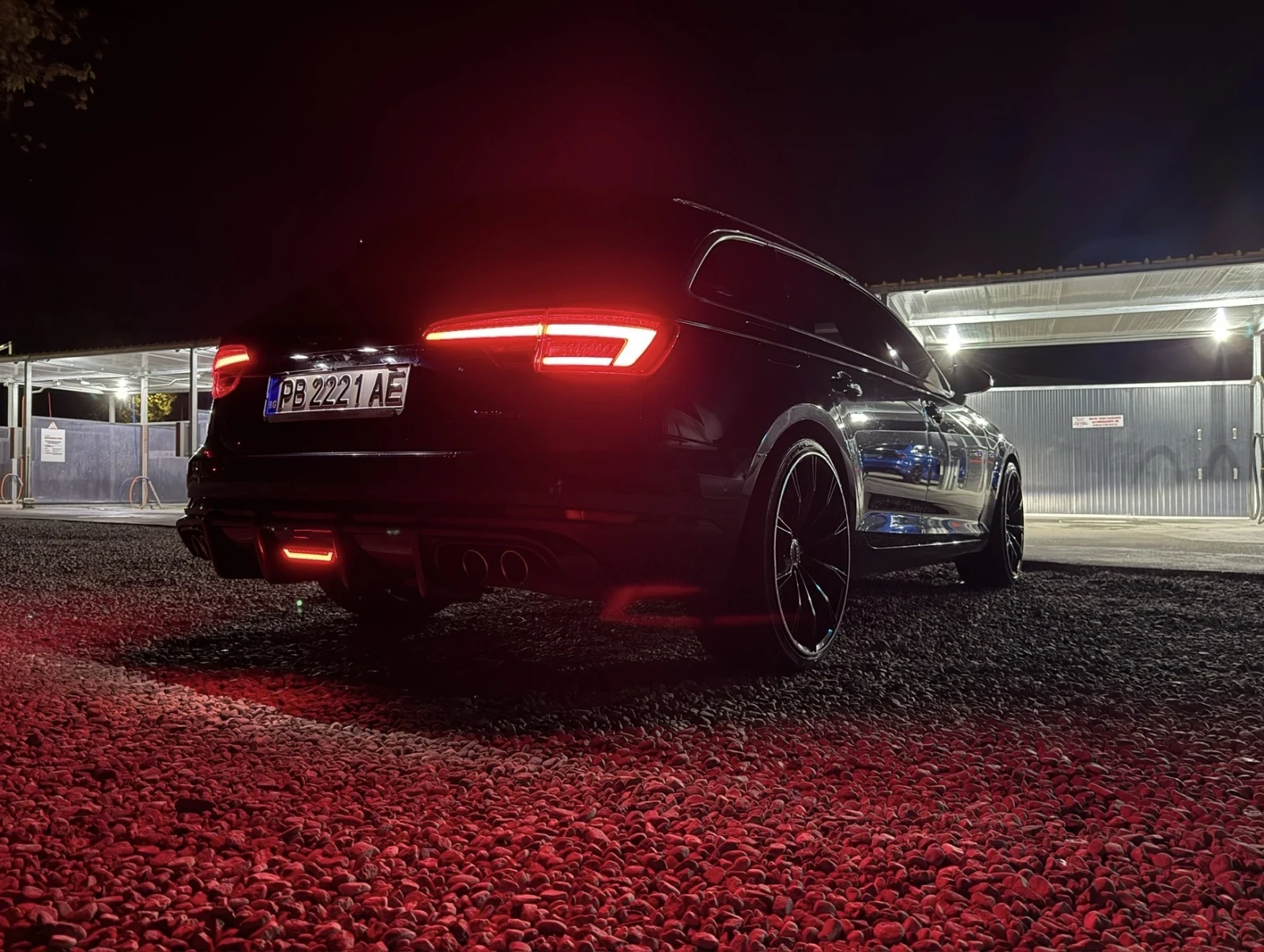 Audi A4 2.0TDI Quattro, снимка 5 - Автомобили и джипове - 56413381