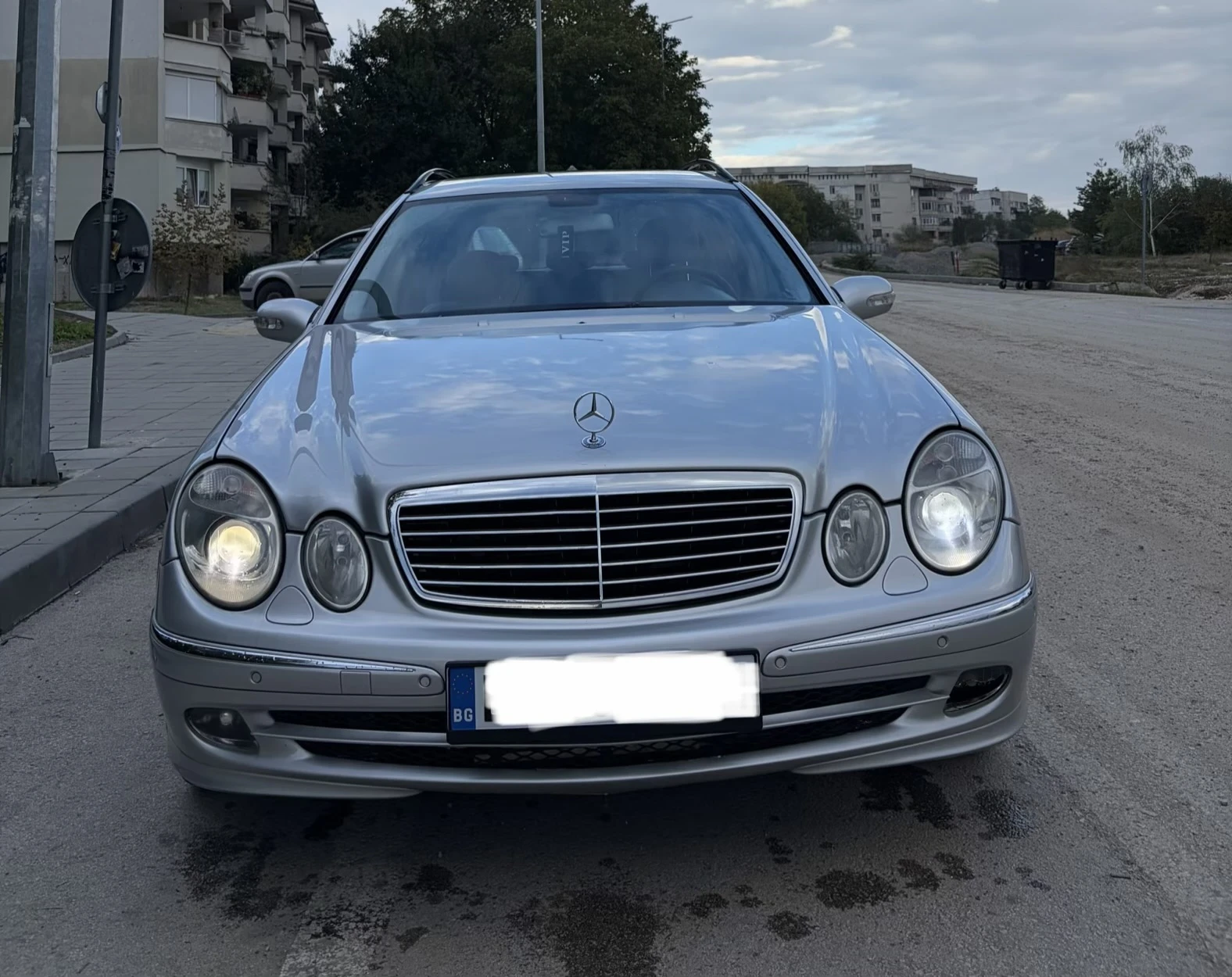 Mercedes-Benz E 220