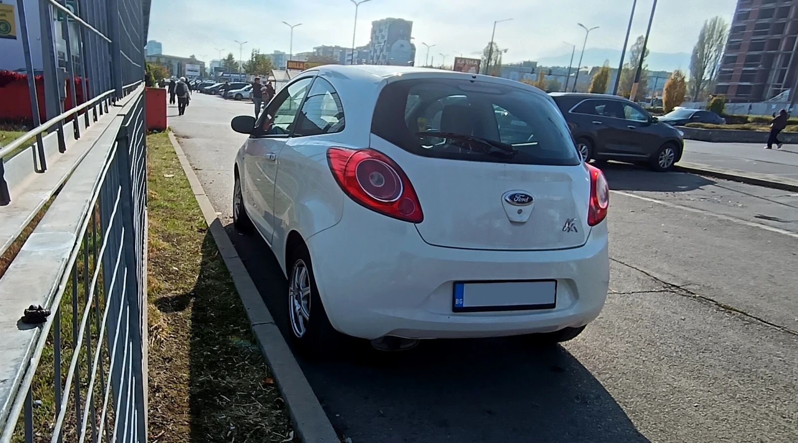 Ford Ka 1.2 i 16V, снимка 6 - Автомобили и джипове - 56642825