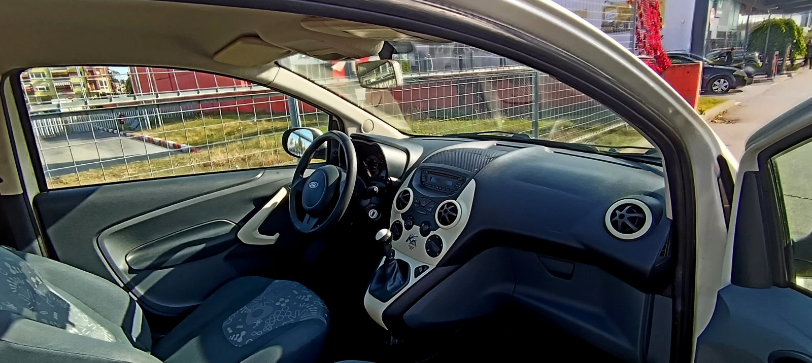 Ford Ka 1.2 i 16V, снимка 8 - Автомобили и джипове - 56642825