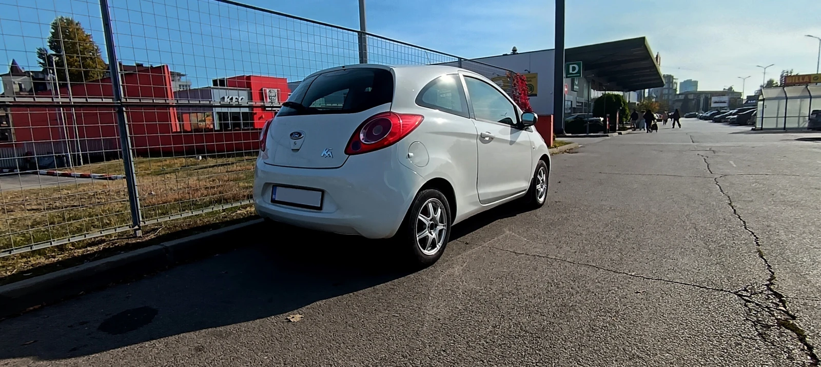 Ford Ka 1.2 i 16V, снимка 7 - Автомобили и джипове - 56642825