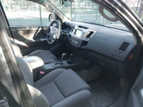 Toyota Hilux Автоматик, 4х4, навигация, снимка 7