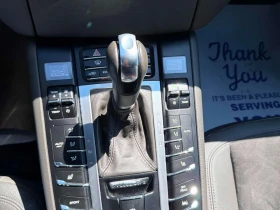 Porsche Macan AWD 4dr  CARFAX, снимка 10