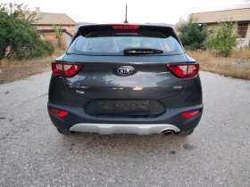 Kia Stonic 1.6 CRDI / 110кс. Перфектно състояние | Auto.bg — изображение 6