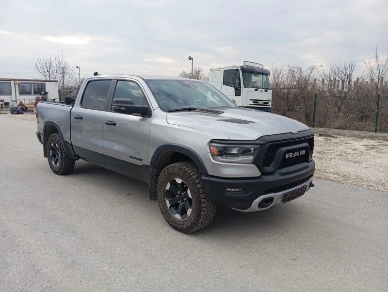 Dodge RAM 1500 5.7 nemi, снимка 1 - Автомобили и джипове - 49064741