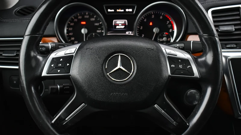 Mercedes-Benz GL 450 4MATIC G-TRONIC, снимка 9 - Автомобили и джипове - 52705692