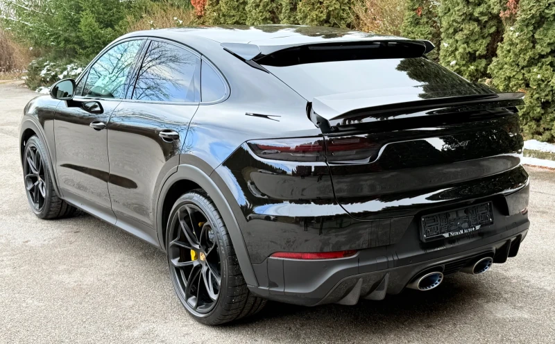 Porsche Cayenne Turbo GT/Carbon/3xTV/Ceramic/Approved 2028, снимка 11 - Автомобили и джипове - 53355615