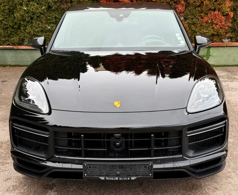 Porsche Cayenne Turbo GT/Carbon/3xTV/Ceramic/Approved 2028, снимка 2 - Автомобили и джипове - 53355615