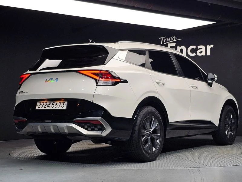 Kia Sportage Diesel 2.0 2WD| ВКЛ.ТЕХНОТЕСТ, снимка 2 - Автомобили и джипове - 55612021