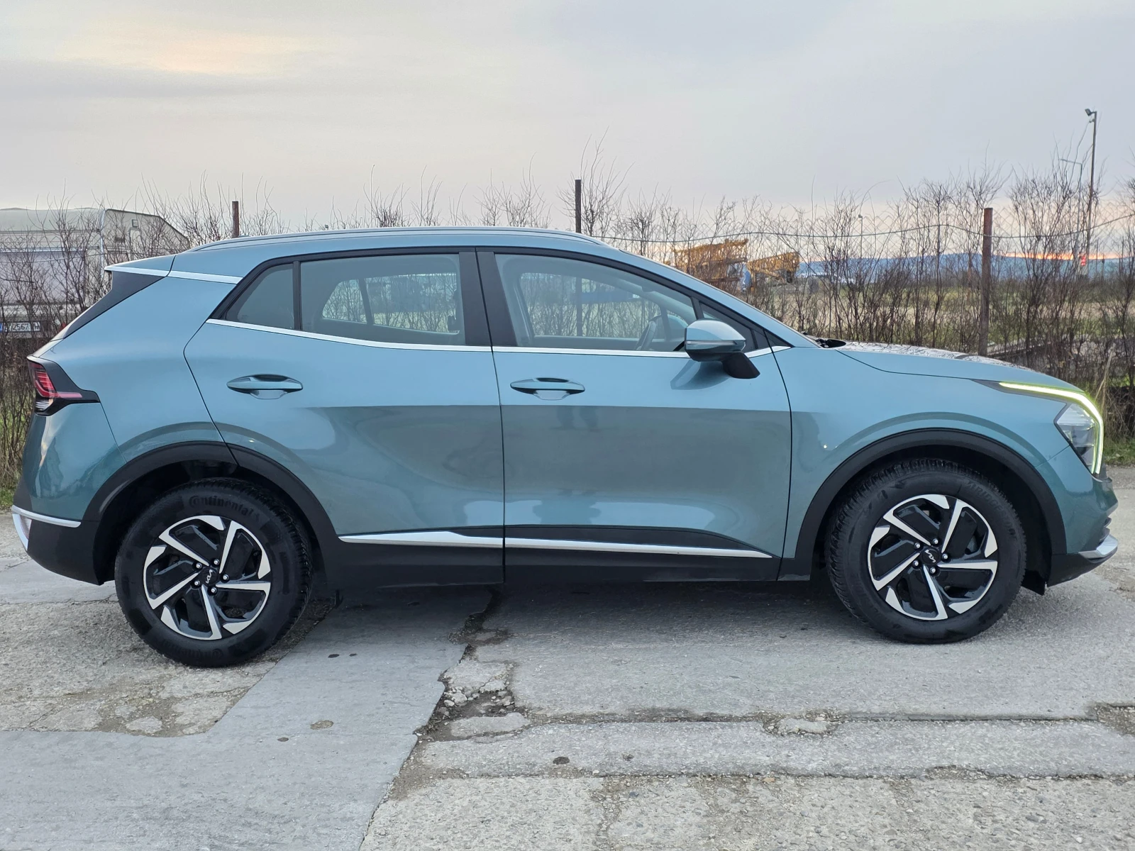 Kia Sportage Sportage 1.6 T-GDi 230ch HEV Active Business BVA6  - изображение 4