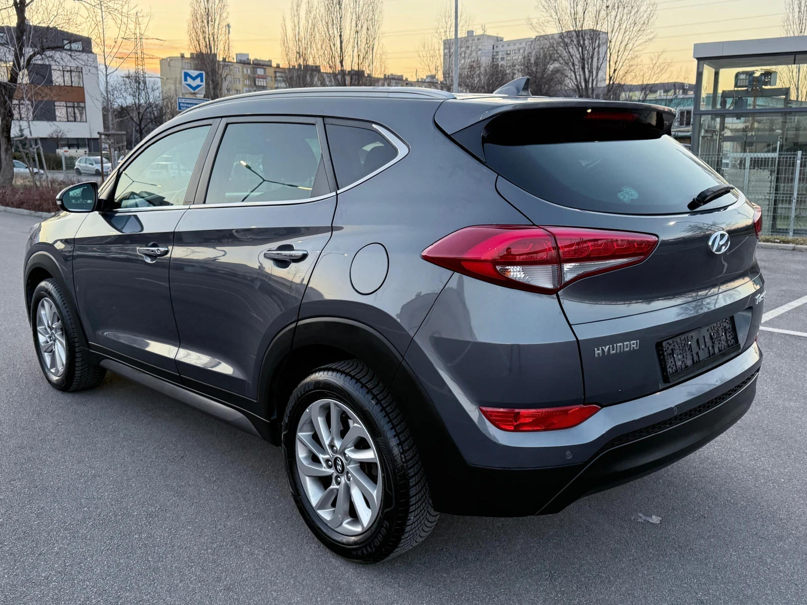 Hyundai Tucson * 1.7CRDI* XPOSSIBLE* PODGREV* CAMERA* NAVI*  - изображение 6