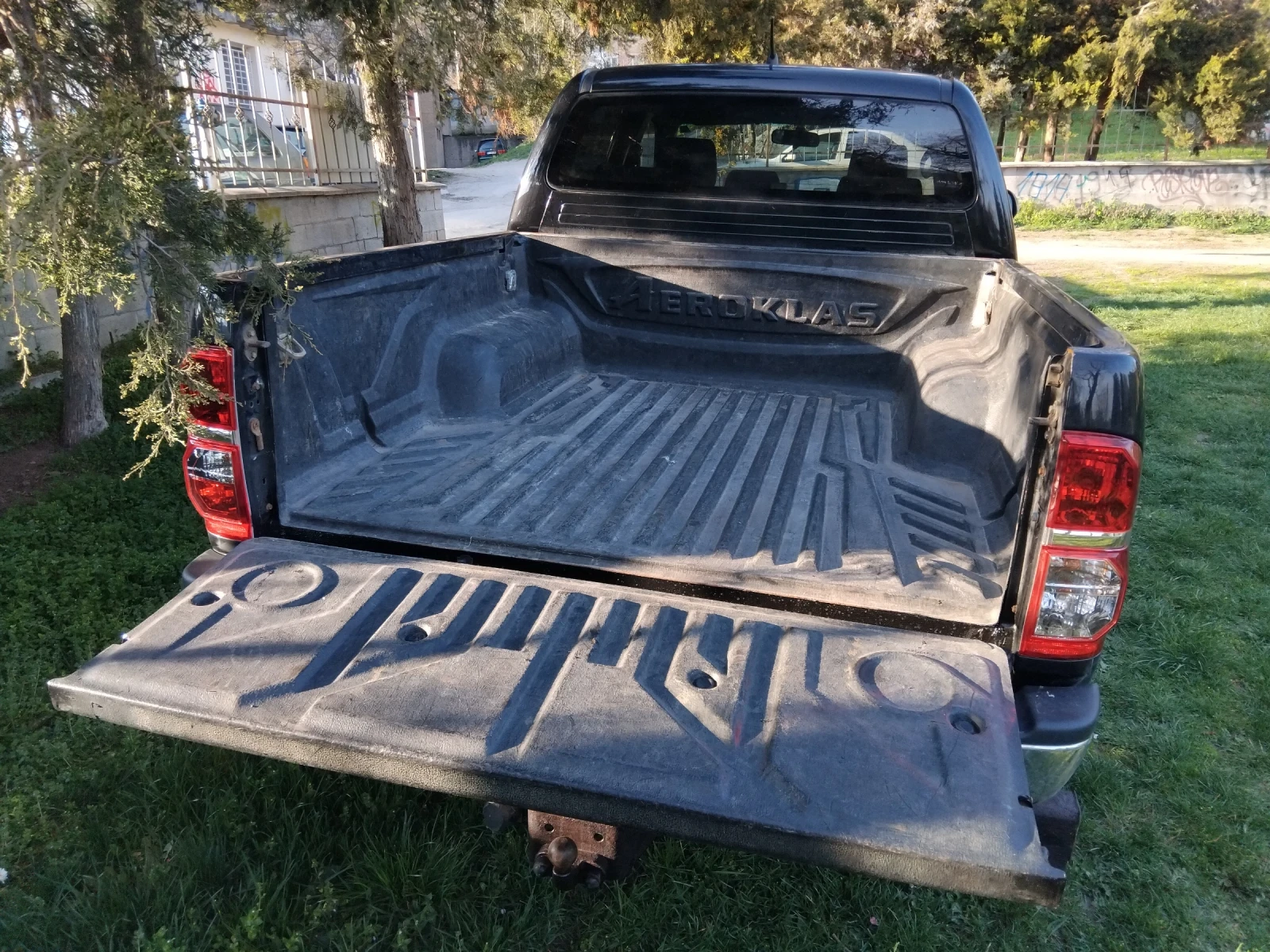 Toyota Hilux Автоматик, 4х4, навигация, снимка 10 - Автомобили и джипове - 53988594