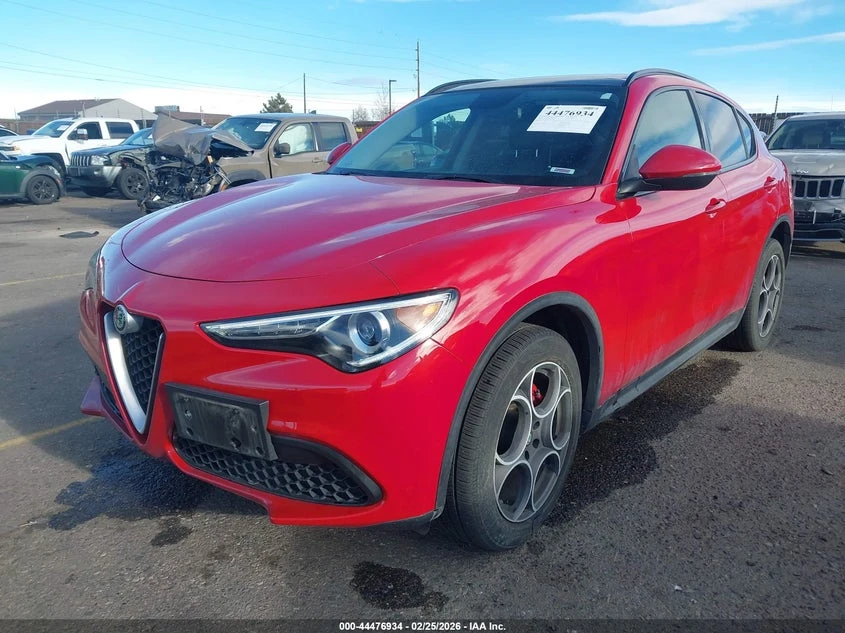 Alfa Romeo Stelvio 2.0l Sport Awd, снимка 2 - Автомобили и джипове - 54116273