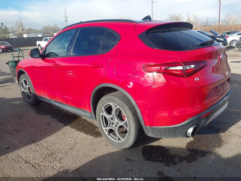 Alfa Romeo Stelvio 2.0l Sport Awd, снимка 3 - Автомобили и джипове - 54116273