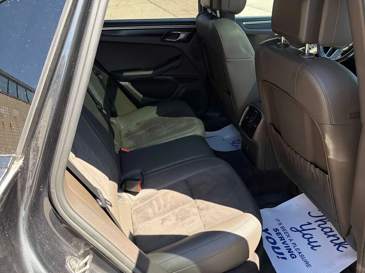 Porsche Macan AWD 4dr  CARFAX, снимка 13 - Автомобили и джипове - 54271955