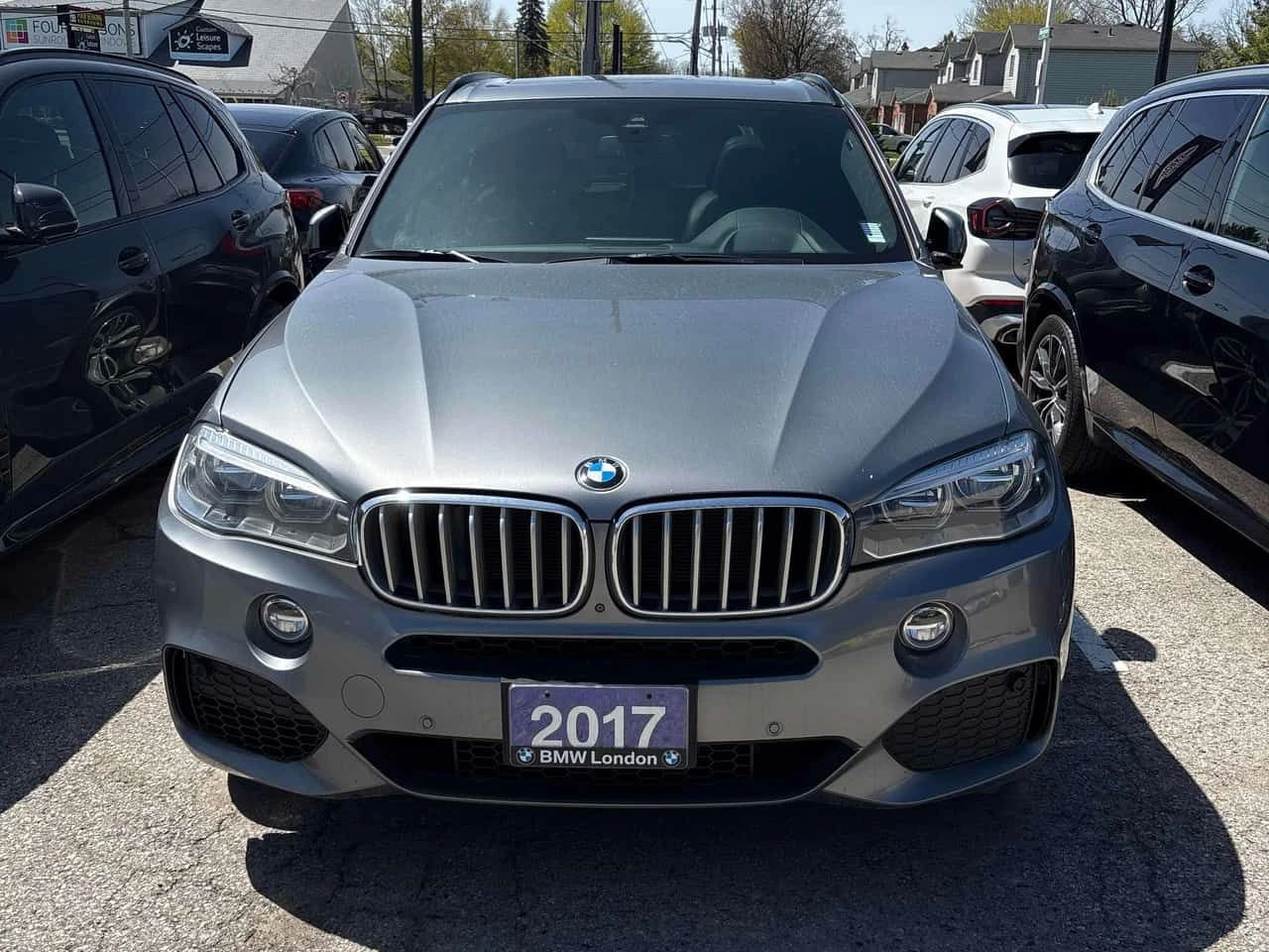 BMW X5 * xDrive50i * ПОДГРЕВИ * ПАНО * KEYLESS * CAFAX, снимка 6 - Автомобили и джипове - 54393576