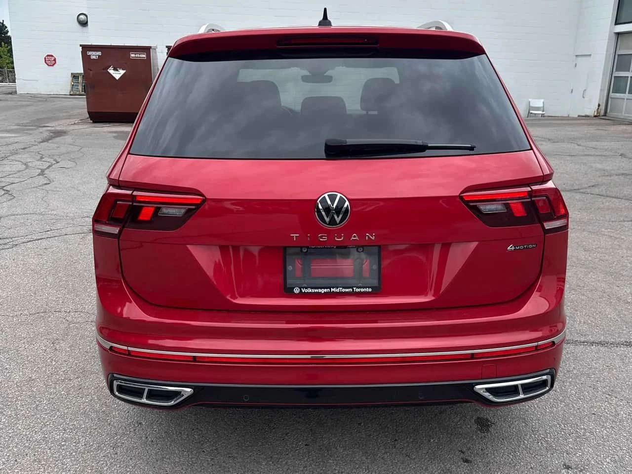 VW Tiguan * Highline R Line * CARFAX * ОПЦИЯ ЗА ФИНАНСИРАНЕ , снимка 4 - Автомобили и джипове - 55246308