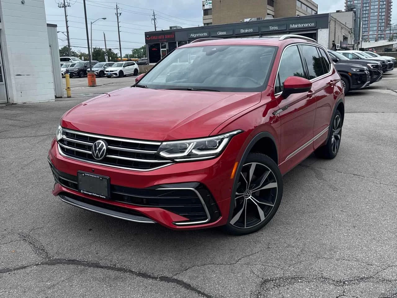VW Tiguan * Highline R Line * CARFAX * ОПЦИЯ ЗА ФИНАНСИРАНЕ 