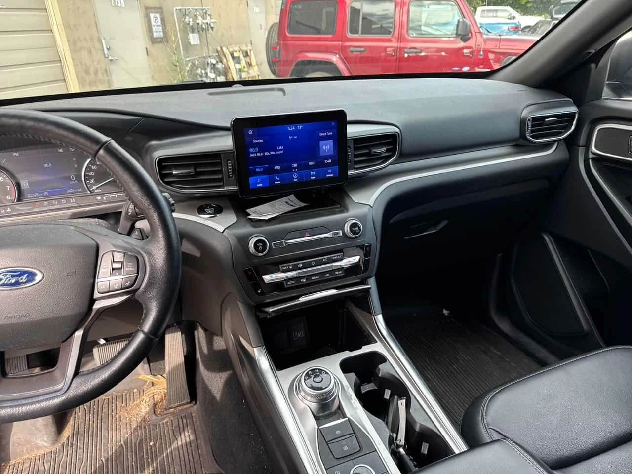 Ford Explorer XLT| PANO| KEYLESS| NAVI| ПОДГРЕВИ| 2 KЛЮЧА| , снимка 9 - Автомобили и джипове - 55404878