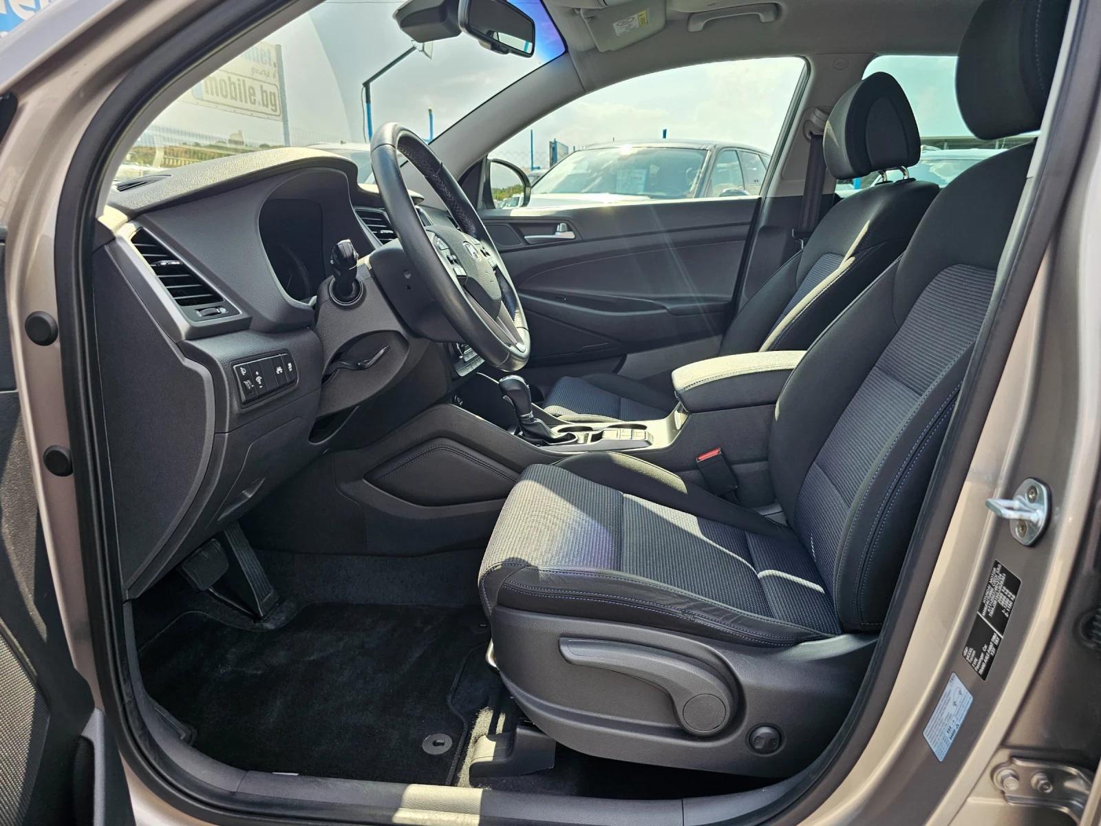 Hyundai Tucson 1.7 cdti ABTOMAT , снимка 8 - Автомобили и джипове - 55901685