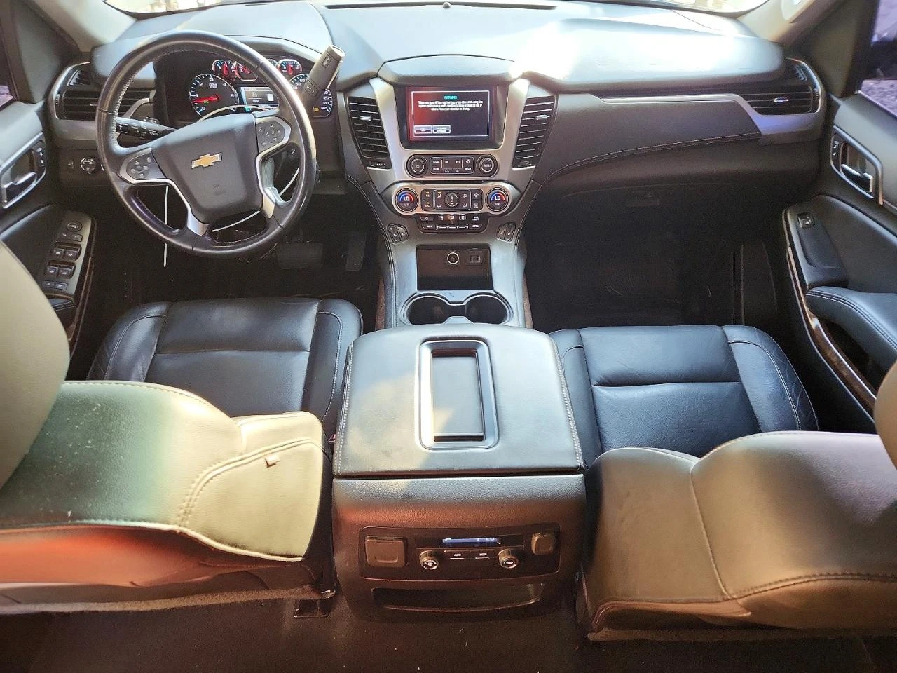 Chevrolet Tahoe 5.3l K1500 Lt, снимка 8 - Автомобили и джипове - 56076246