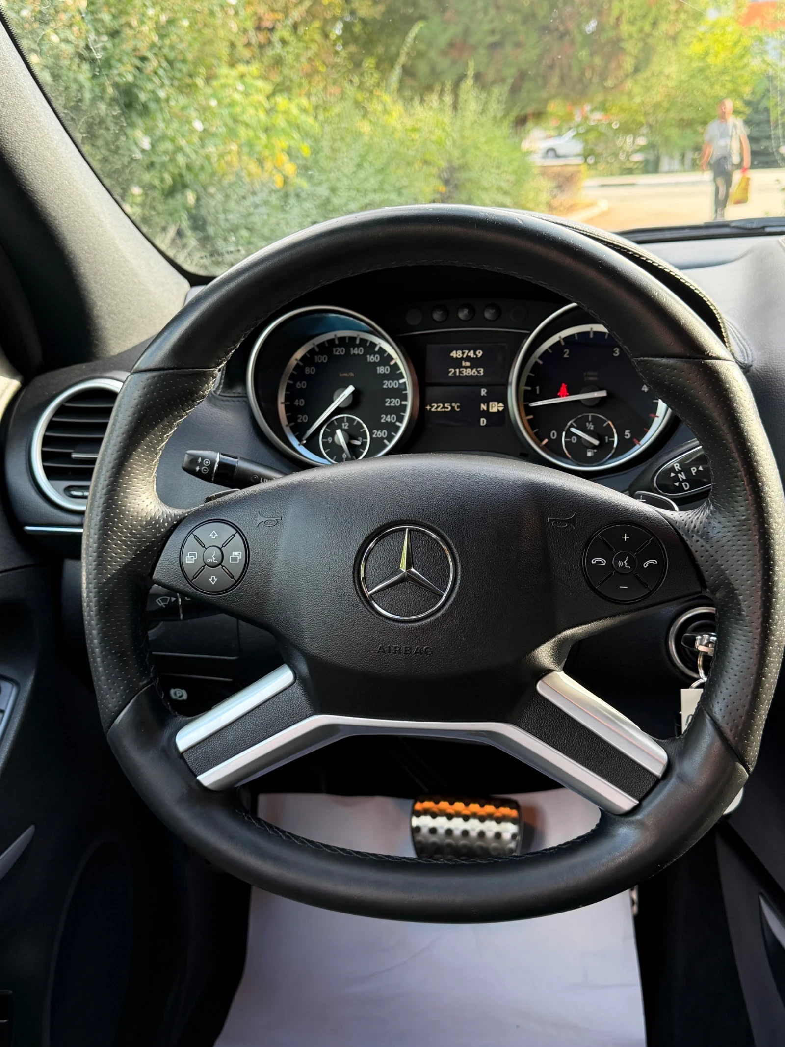 Mercedes-Benz ML 350 * GRAND EDITION* FULL* , снимка 9 - Автомобили и джипове - 56317859