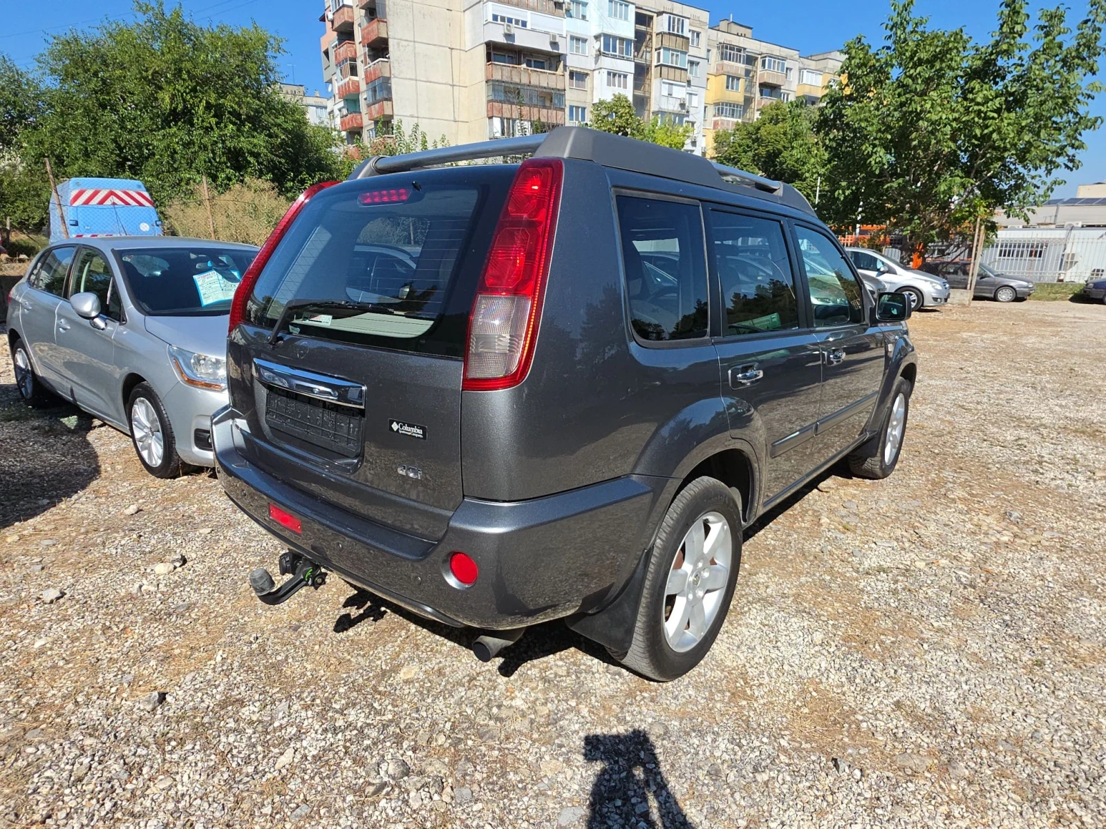 Nissan X-trail 2.2dci, снимка 6 - Автомобили и джипове - 56629545